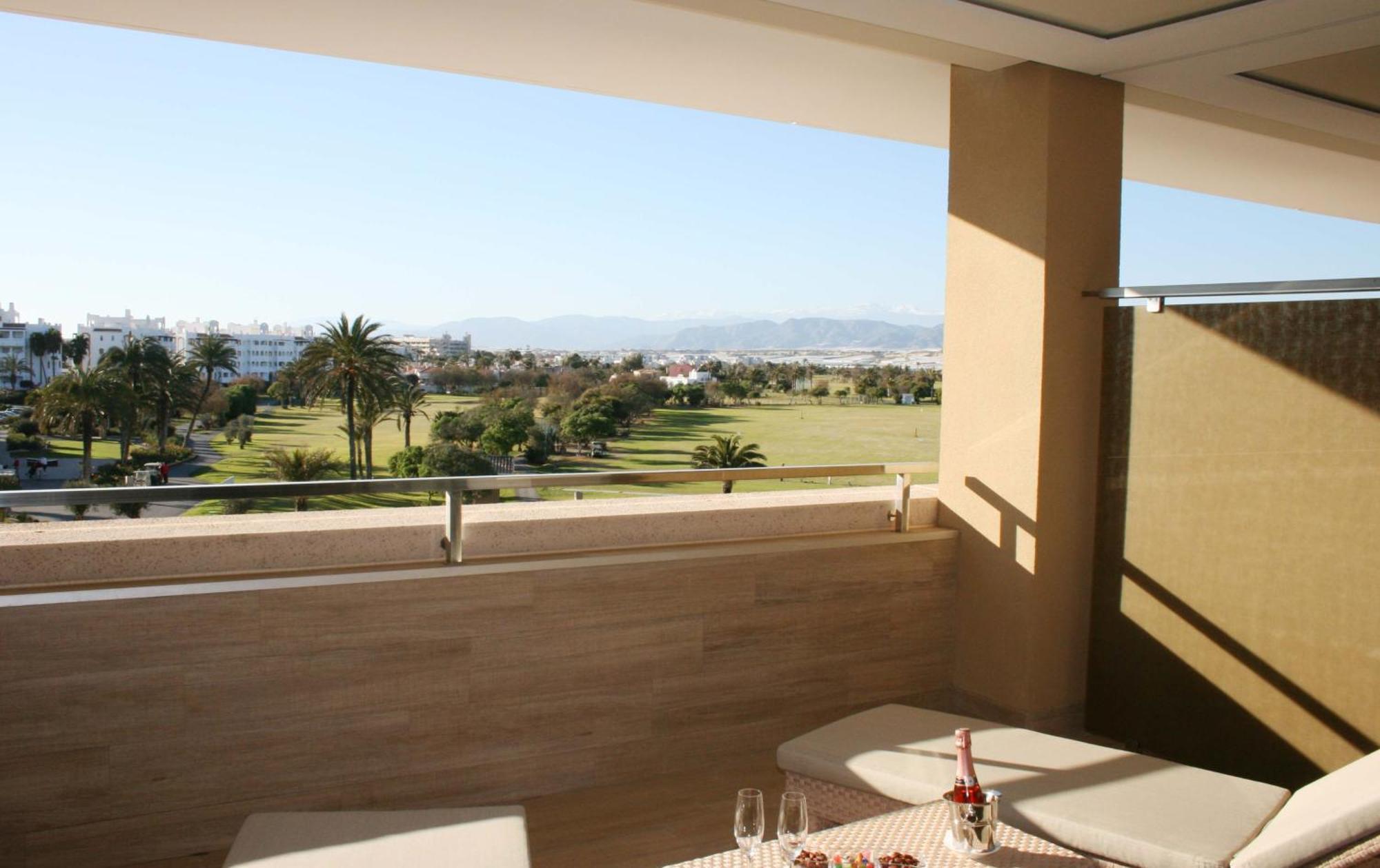 אל אחידו Hotel Ar Golf Almerimar מראה חיצוני תמונה